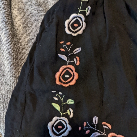 Dress - Picture 2 of 5